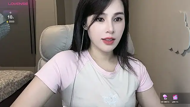 美女hknana在线直播
