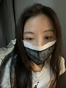 美女haiyan125216在线直播