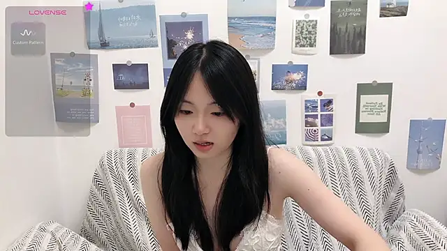 美女LiLiYbaby在线直播
