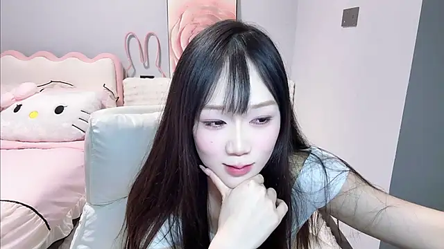 美女suyaoyao-x在线直播
