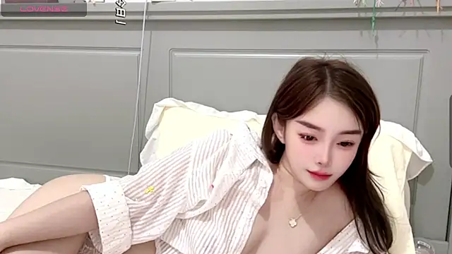 美女chuchubaby58在线直播