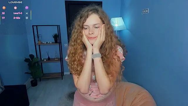 RayaNenlia Live Sex Cams