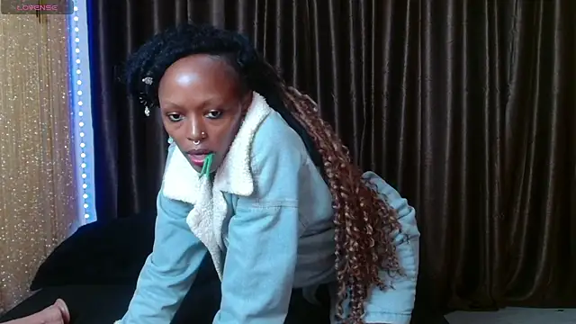buniekara's Webcam Show