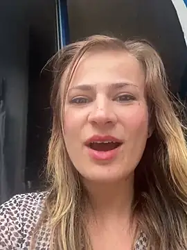IsabellaEtha's Webcam Show