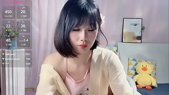 美女LaoSHI-999在线直播