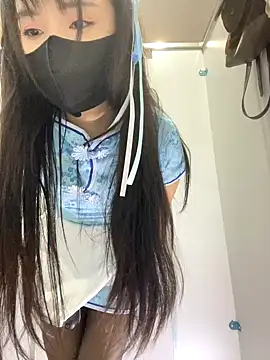 美女xiao-Lin在线直播