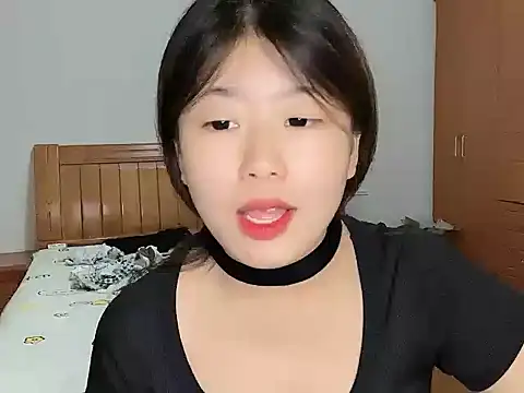 美女zengwan777在线直播