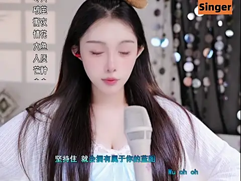 美女Summer-Momo在线直播