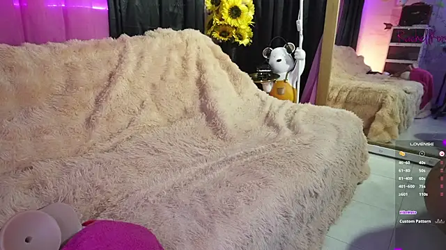 Rachellkors' Webcam Show