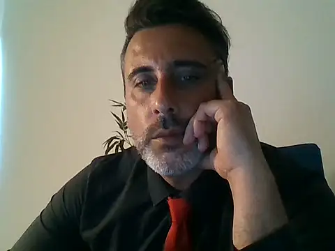 66MA69's Webcam Show