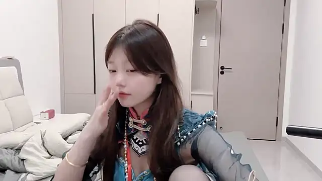 美女yang-yang-yang在线直播