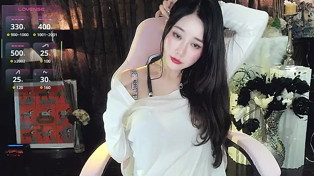 美女Alice-777在线直播