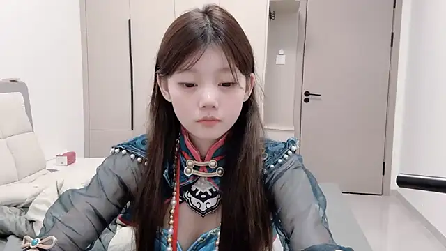 美女yang-yang-yang在线直播
