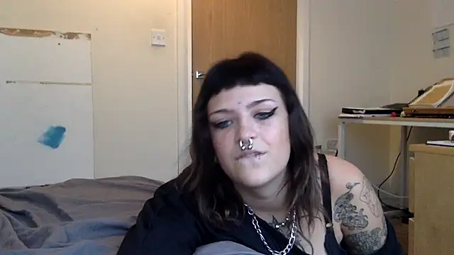 cymerastail's Webcam Show