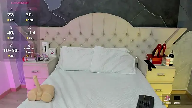 AmberGreyy_'s Webcam Show