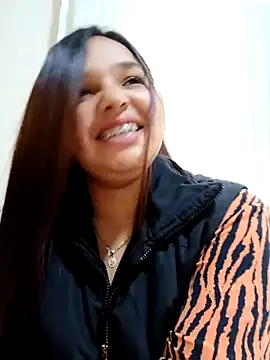 CATALINA-05_'s Webcam Show
