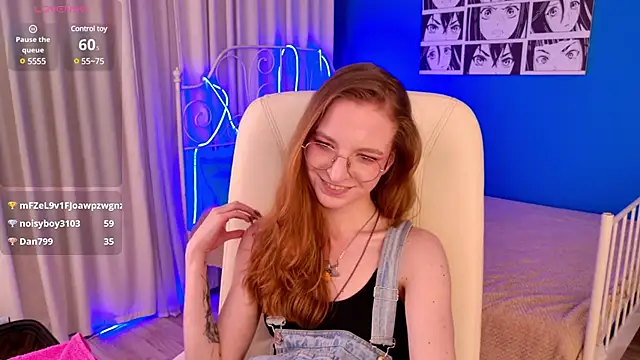 VioletShine Live Sex Cams