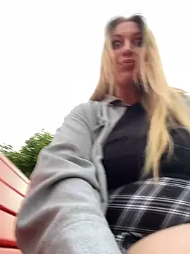 Sweet___Emily's Webcam Show