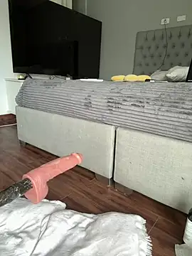 emiss_'s Webcam Show