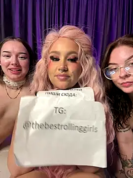 RollingGirls' Webcam Show