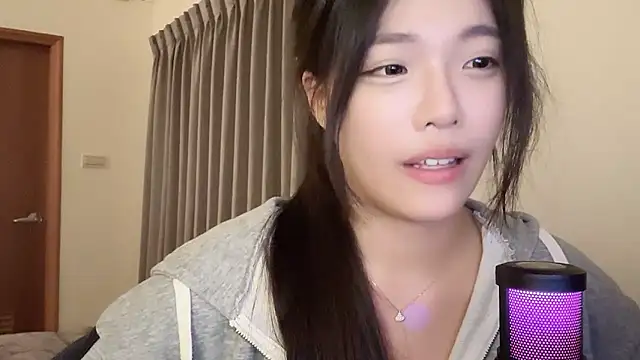 美女Qaz42799在线直播