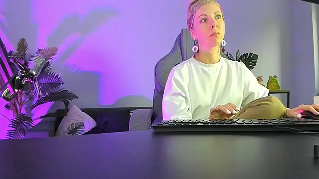 LylithSkye's Webcam Show