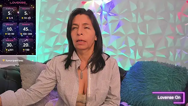 SabinaDeluxe_cg's Webcam Show