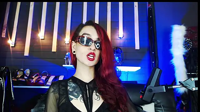Liilith_goddess_'s Webcam Show