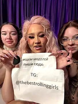 RollingGirls' Webcam Show