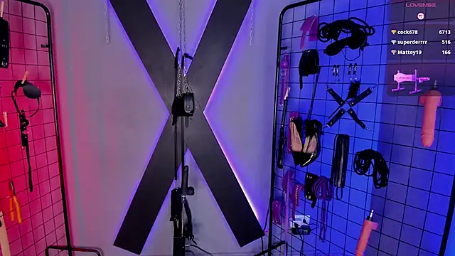 DaphneLiah_BDSM's Webcam Show