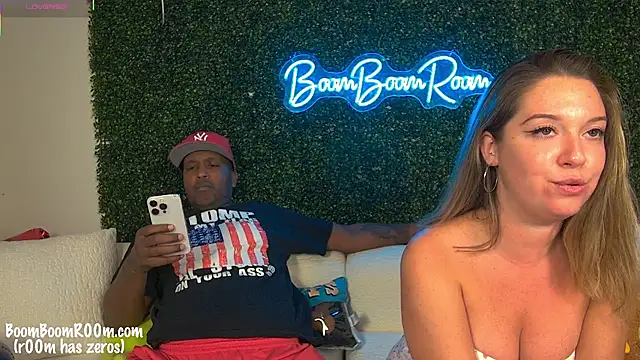 Webkamerová show boomboomr00m