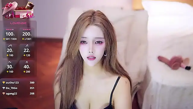 美女lkjfdsks在线直播