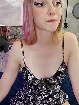 Luna-Fever Live Sex Cams