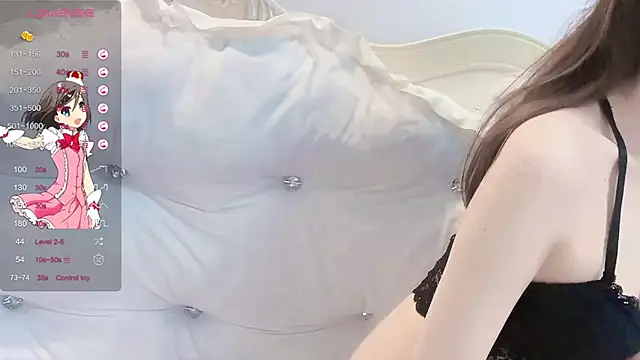 美女Yaooooo-Y在线直播
