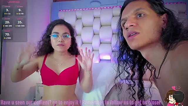 r3d_moonss_'s Webcam Show