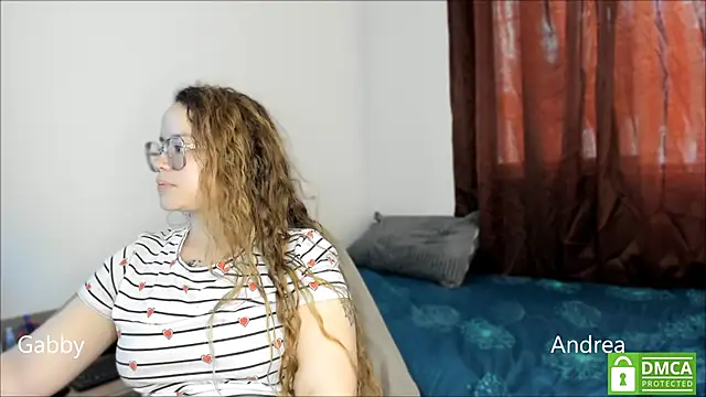 Oursecret2315's Webcam Show