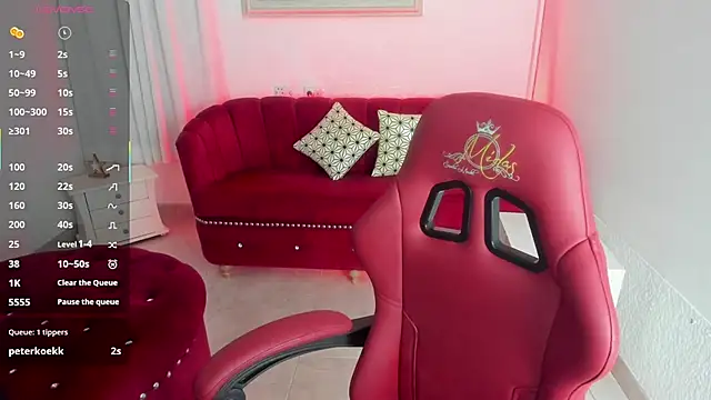 miss_isabella_m's Webcam Show