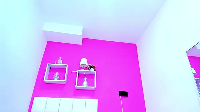 malu_hot69's Webcam Show
