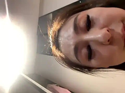 美女xiaobei_ahb在线直播