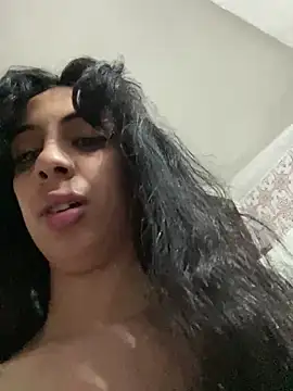 Noura69's Webcam Show