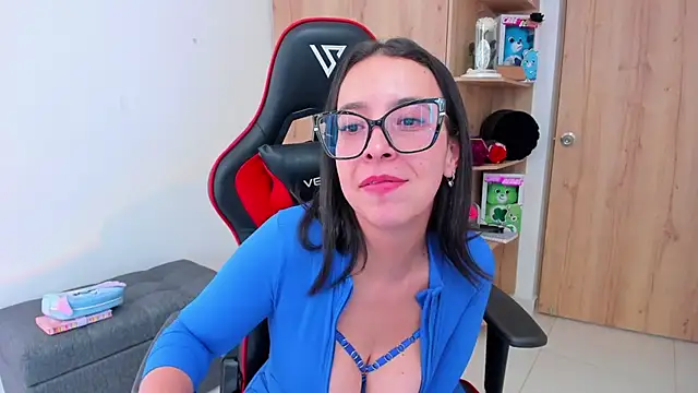 Pokazy przed kamerką – _amanda_seyfried19