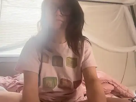 riley_ray_69_'s Webcam Show