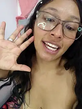 isabella_beauty_01's Webcam Show