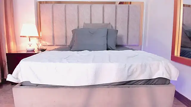 LisaHadwin Live Sex Cams