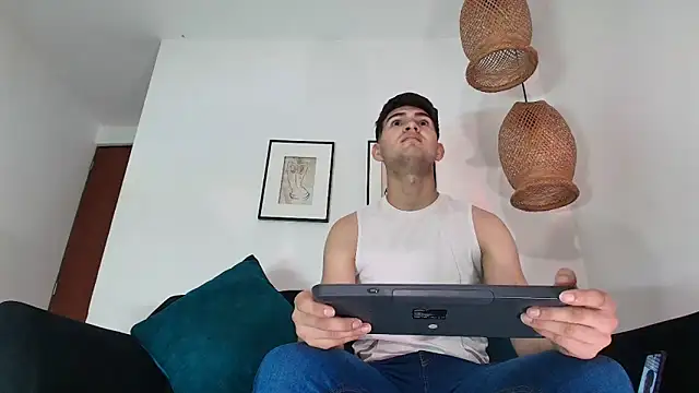 orlando_yate Show di sesso, in cam, in diretta