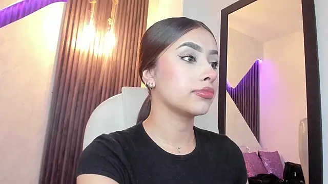 laurin_clauz_'s Webcam Show