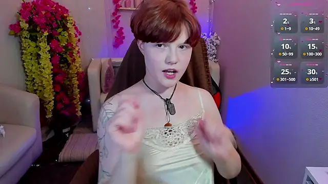 DreamyLuna Live Sex Cams