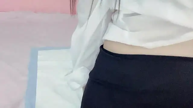 美女YiYi-666在线直播