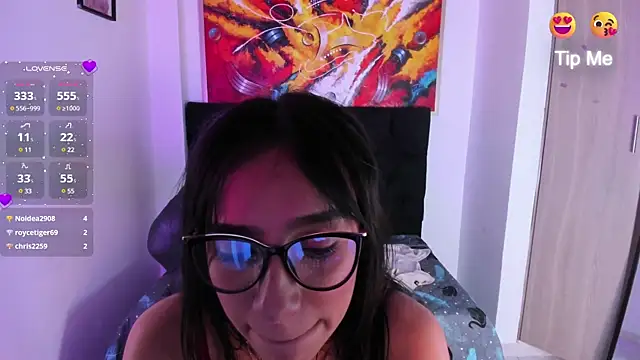 Caroline_FoxCs1's Webcam Show