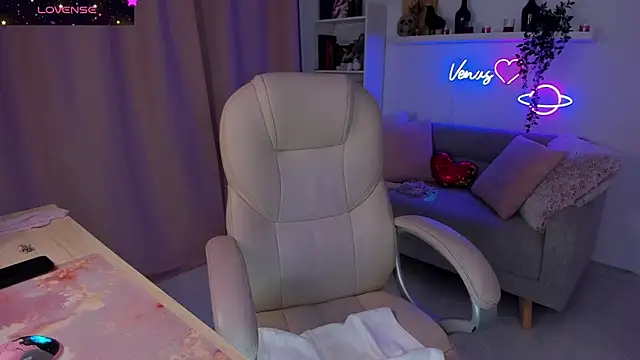 VenusIslove Live Sex Cams